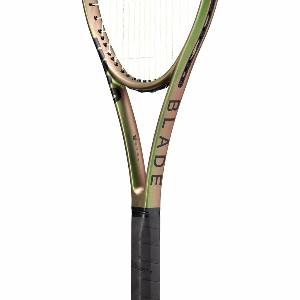 Wilson Blade 104 V8 6 Wilson Blade 104 V8 - Image 6